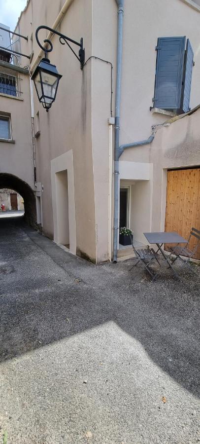 Appartement Chaleureux En Ardeche La Roche-de-Glun Exterior foto